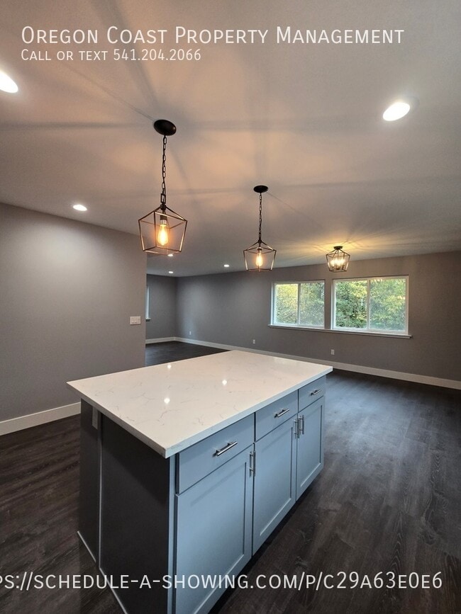 Building Photo - 4255 Sequoia Loop