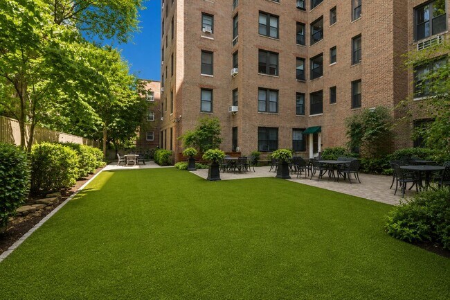 Building Photo - 50 Glenwood Ave