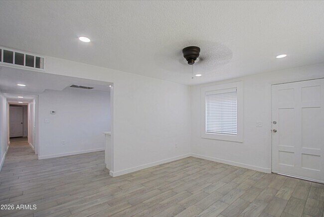 Building Photo - 5123 N 17th Ave