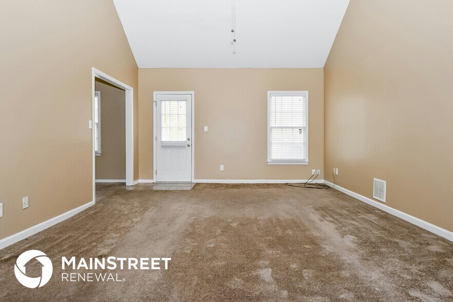 Building Photo - 4300 Riverlake Way