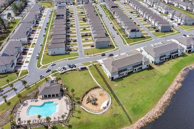 Building Photo - 15691 Willow Arbor Cir