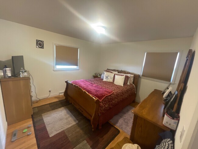 Building Photo - 3541-3543  South 79th Street - 3543