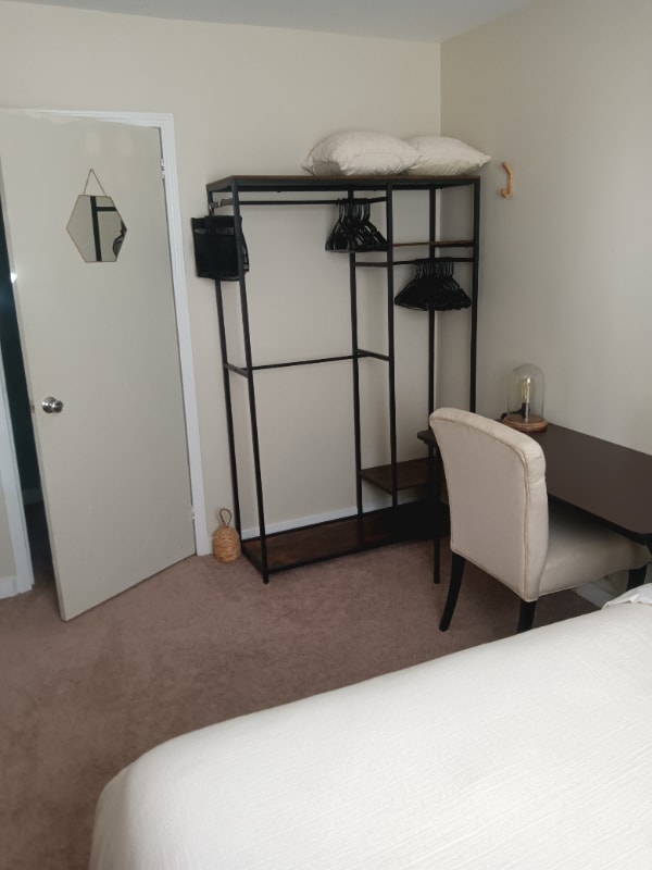 Building Photo - 255 Rowe Ave