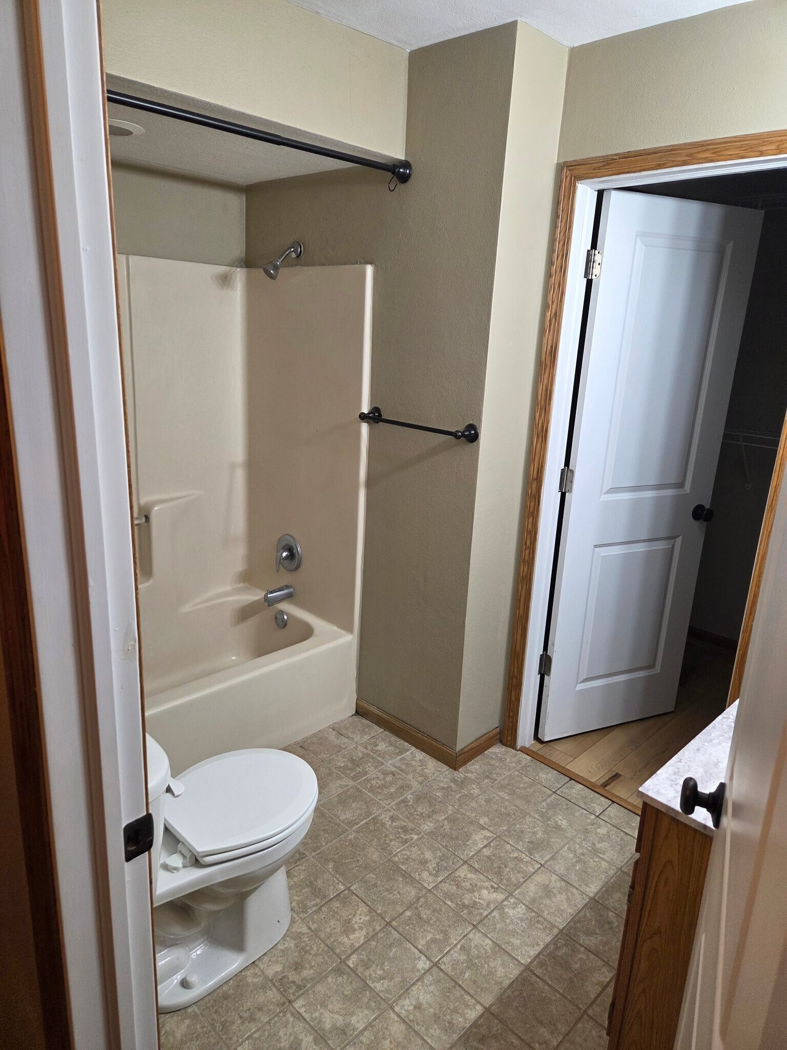 Building Photo - 7335 Travertine Trail