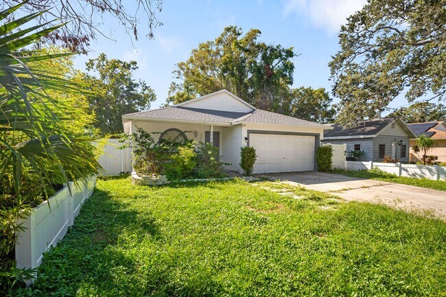 Building Photo - Fully Furnished 3BR/2BA Clearwater Home – ...