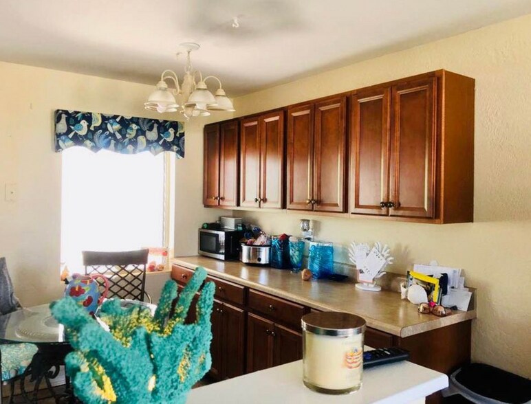 Building Photo - 56 Seabreeze Dr