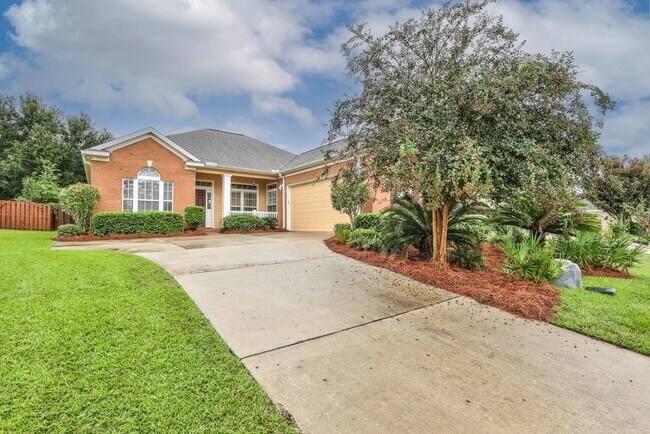 Building Photo - 1661 Harbor Club Dr