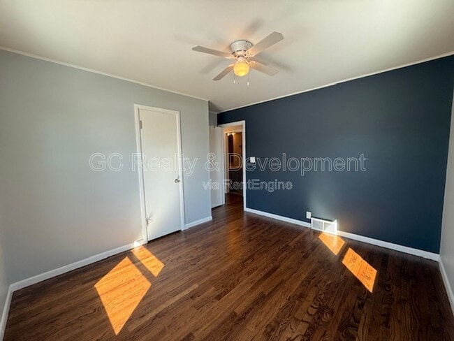 Building Photo - 114 Martin Ave