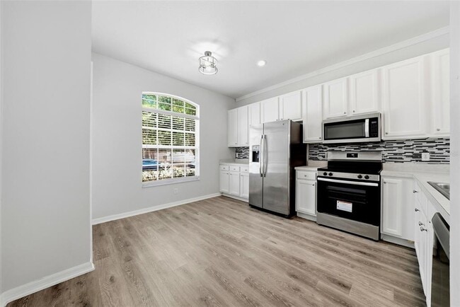 Building Photo - 403 Laguna Mill Dr