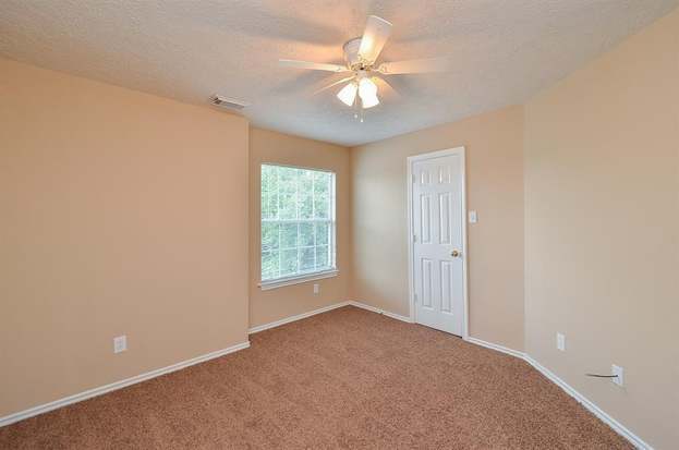 Building Photo - 14306 Mirkwood Ln