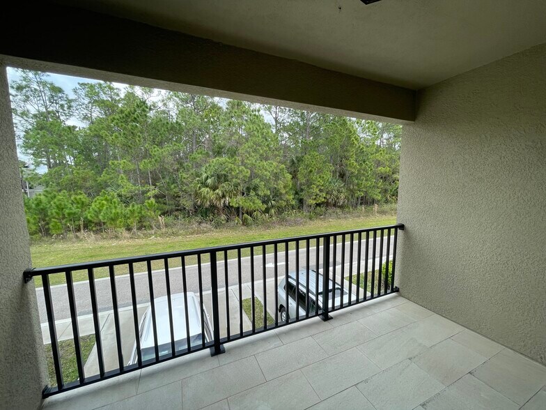 Building Photo - 3457 Medici Blvd