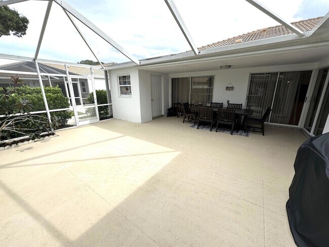 Building Photo - 1702 Silverleaf Oak Ct