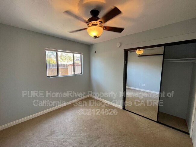 Building Photo - 8970 Lake Angela Dr