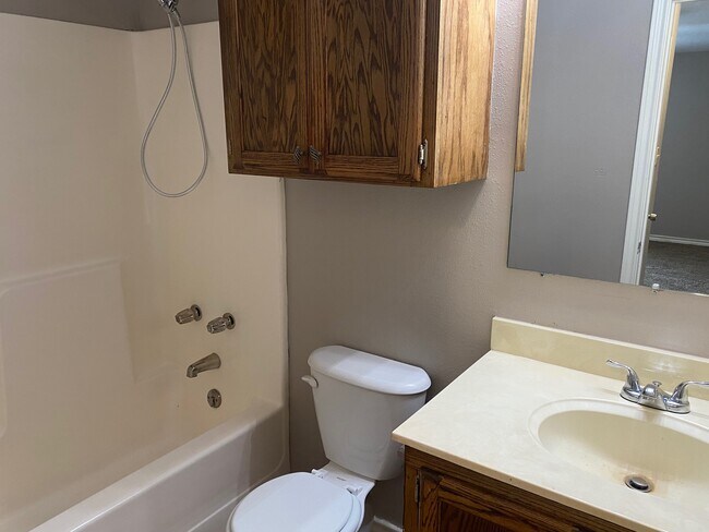 Building Photo - 3426 Parish Cir