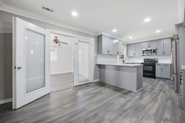 Building Photo - 25 Chowan Pl