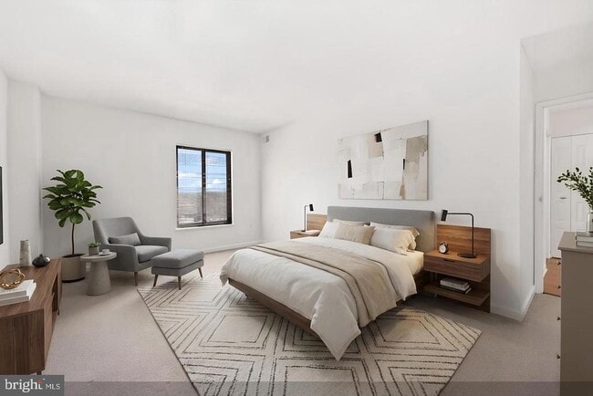 Building Photo - 4500 S Four Mile Run Dr