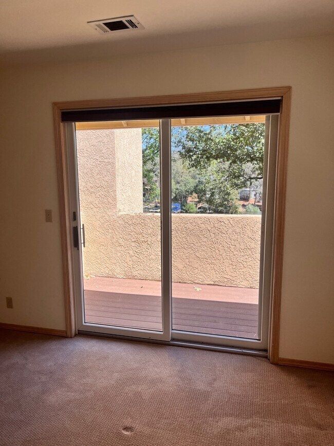 Building Photo - 18098 Chaparral Dr