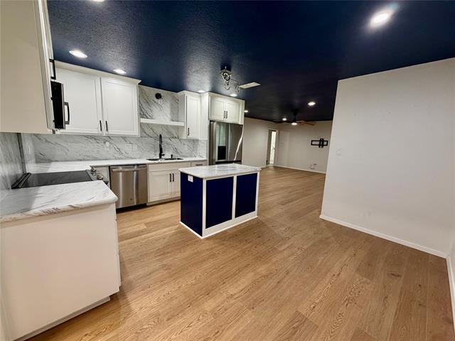 Building Photo - 2021 Lexington Pl
