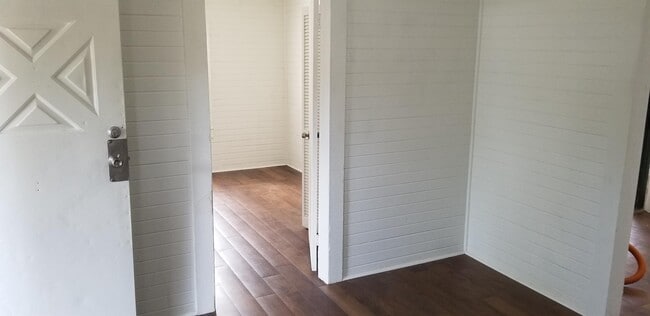 Building Photo - 2012 Husson Ave