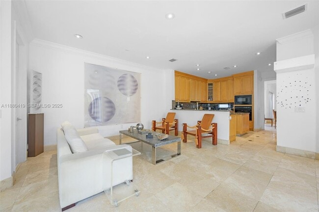 Building Photo - 19460 39th Ct