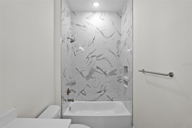 Building Photo - 4009 W Euclid Ave