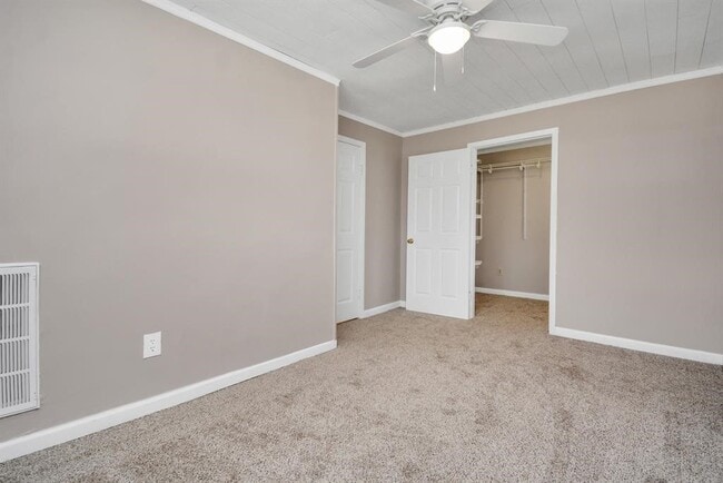 Building Photo - 12207 Flushing Meadows Dr