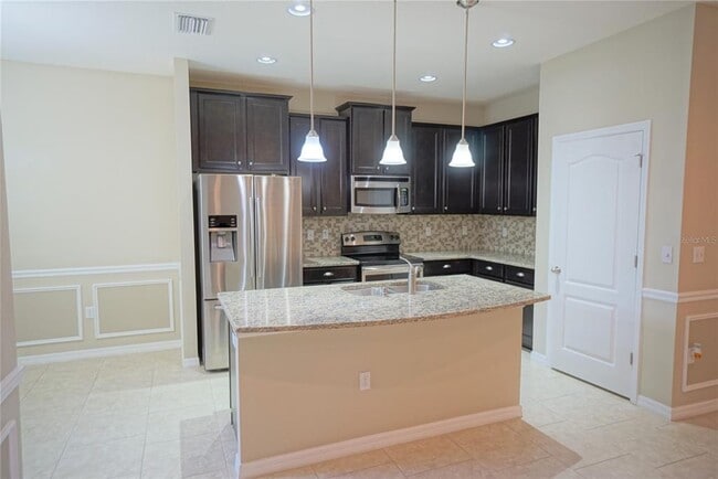 Building Photo - 13107 Canopy Creek Dr