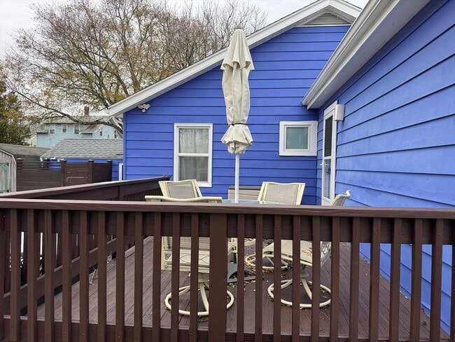 Building Photo - 6 Hadassah Wy