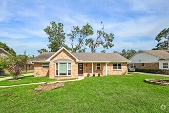 Building Photo - 2034 Millwood Dr