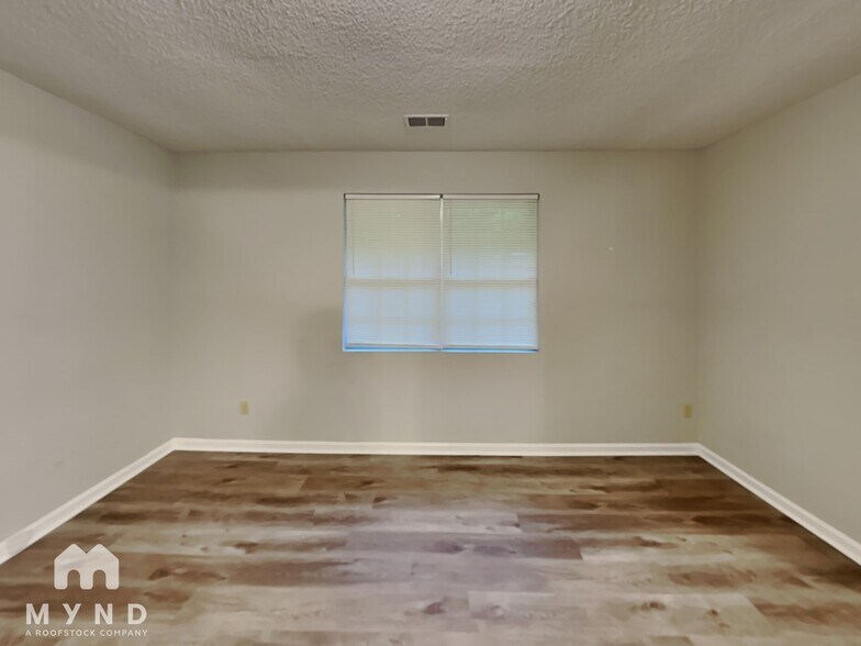 Building Photo - 149 Pearl Hand Dr