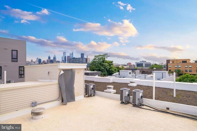 Primary Photo - 1223 N 7th St