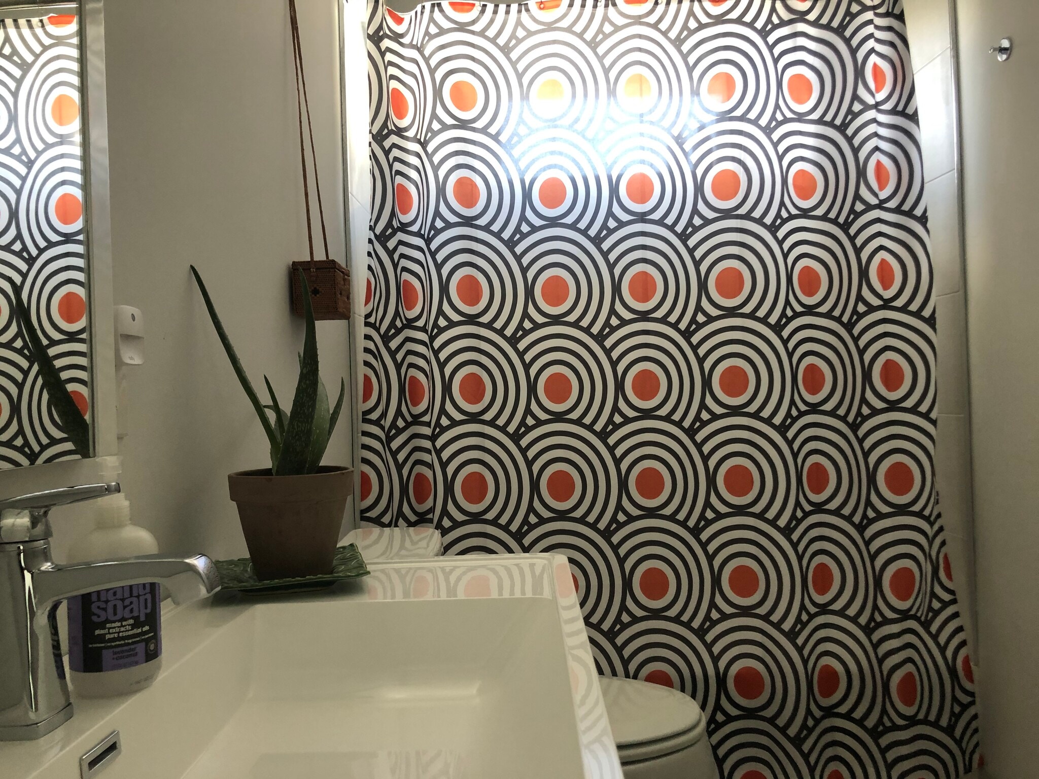 Building Photo - 9 Oak St