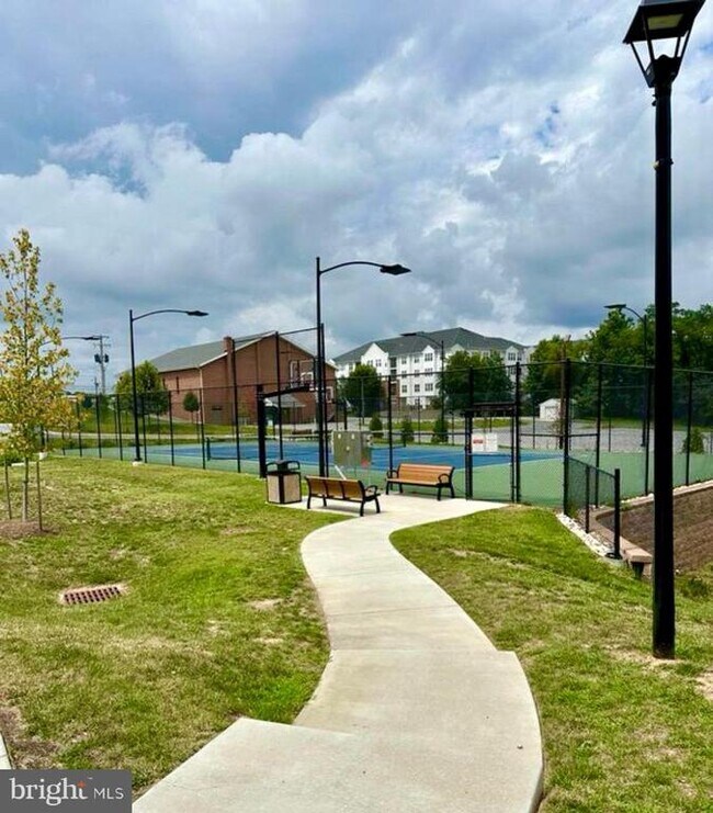 Building Photo - 4615 Crossing Ct