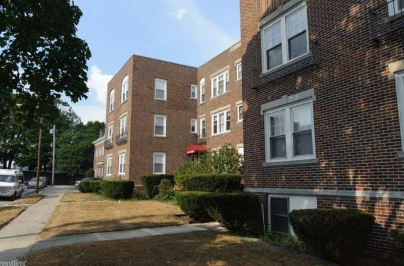 Building Photo - 385 Ives St