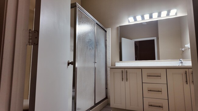 Building Photo - 5418 Firenze Dr