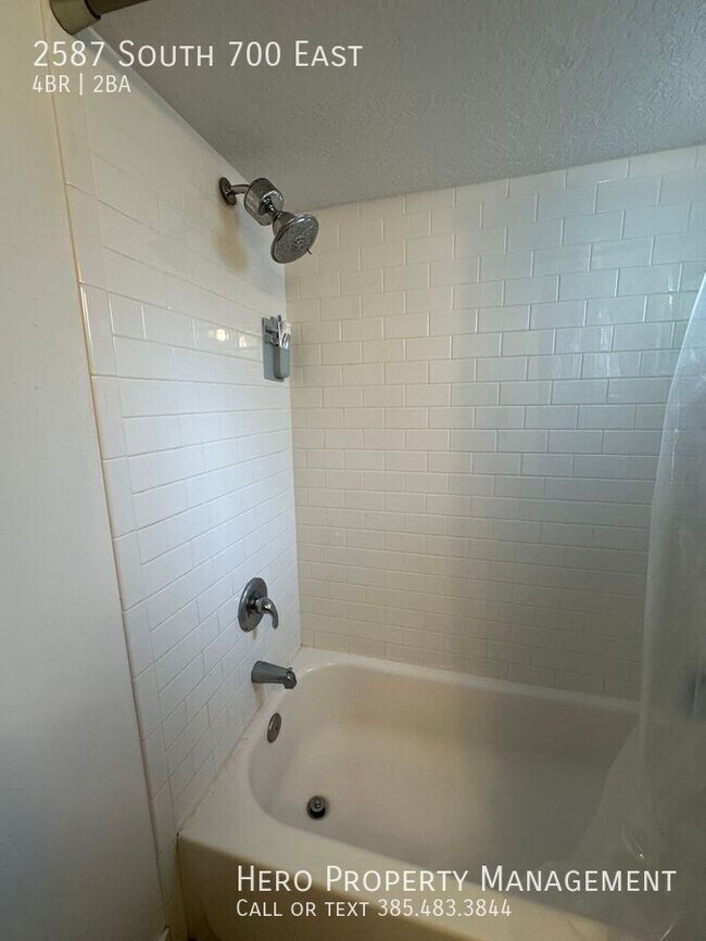 Building Photo - 2587 S 700 E