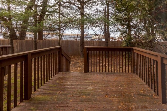 Building Photo - 22 Windwood Dr
