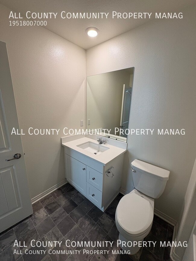 Building Photo - 29892 Glacier Bay Dr