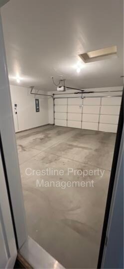 Building Photo - 7748 E Bratton Dr