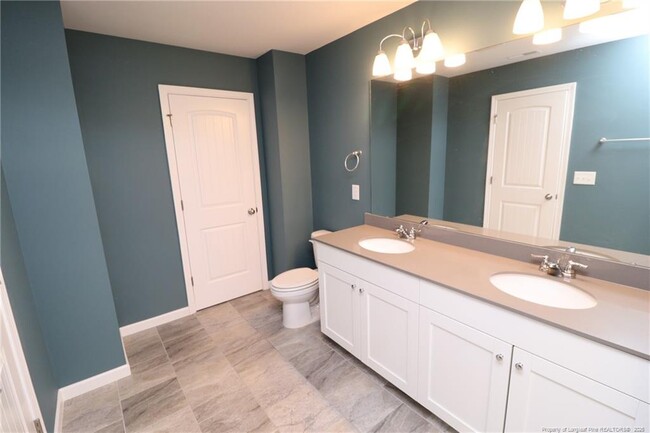Building Photo - 755 Amarra Dr