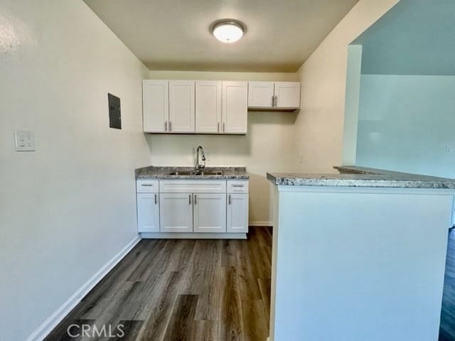 Building Photo - 1811 W Sallie Ln