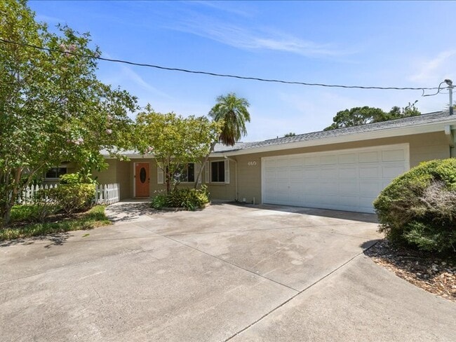 Building Photo - 460 Magellan Dr