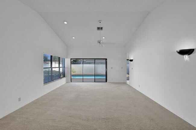 Building Photo - 21349 Placida Terrace