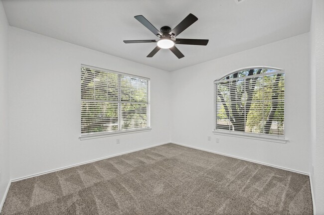 Building Photo - 4501 Whispering Valley Dr