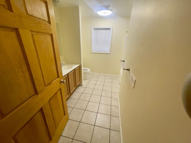 Building Photo - 1524 N 17th St