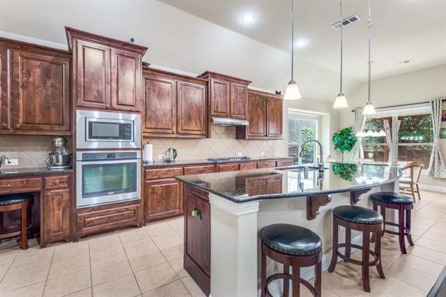 Building Photo - 7219 Comal Dr