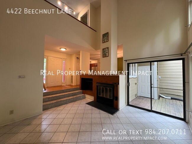 Building Photo - 4422 Beechnut Ln