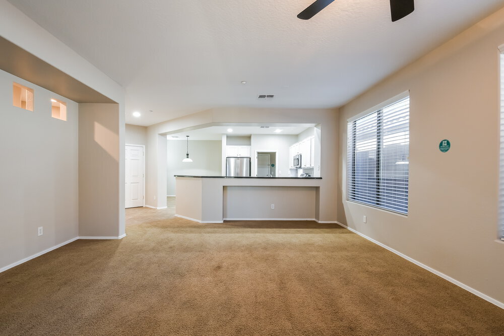 Building Photo - 41113 N Prestancia Way
