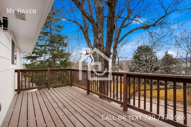 Building Photo - 2351 S Garland St