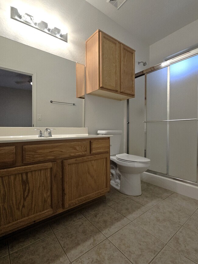 Building Photo - 2300 E Magma Rd